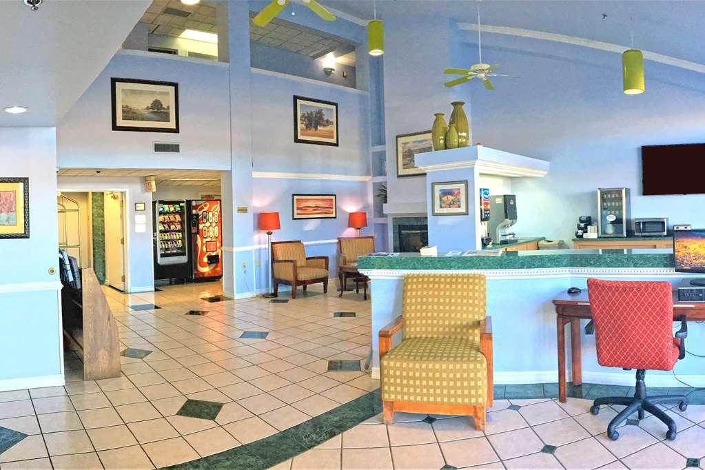 Americas Hotel - El Paso Airport / Medical Center Интерьер фото